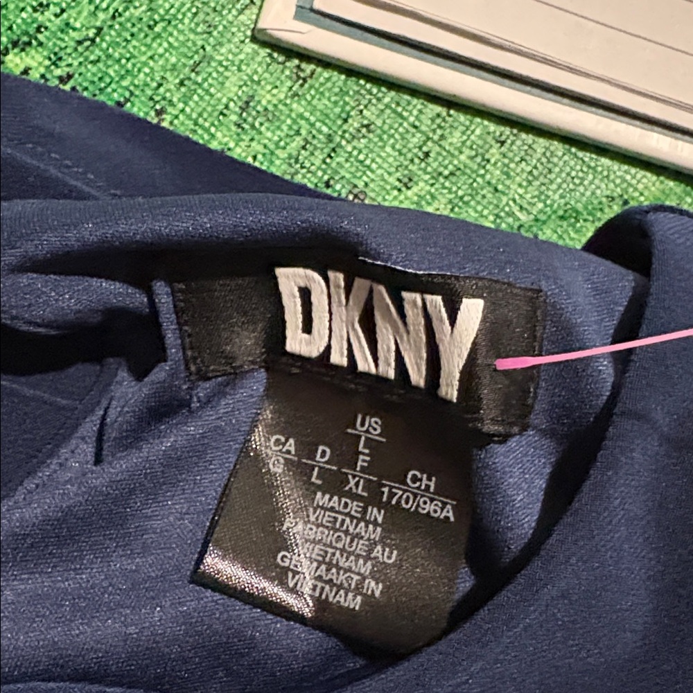 DKNY navy blue crossover shirt sz large 528 - Picture 6 of 7
